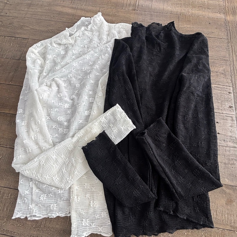 Elegant Black and White Women's Sweater Set